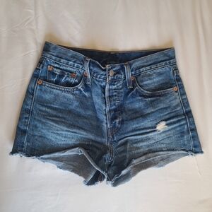 Levis Denim Shorts Size 26